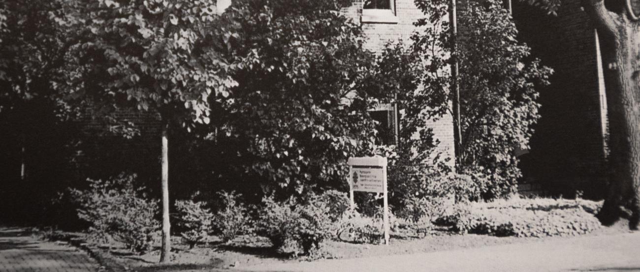 Erster Sitz der 1974 eröffneten Beratungsstelle war die 'Alte Schule' in Epe.