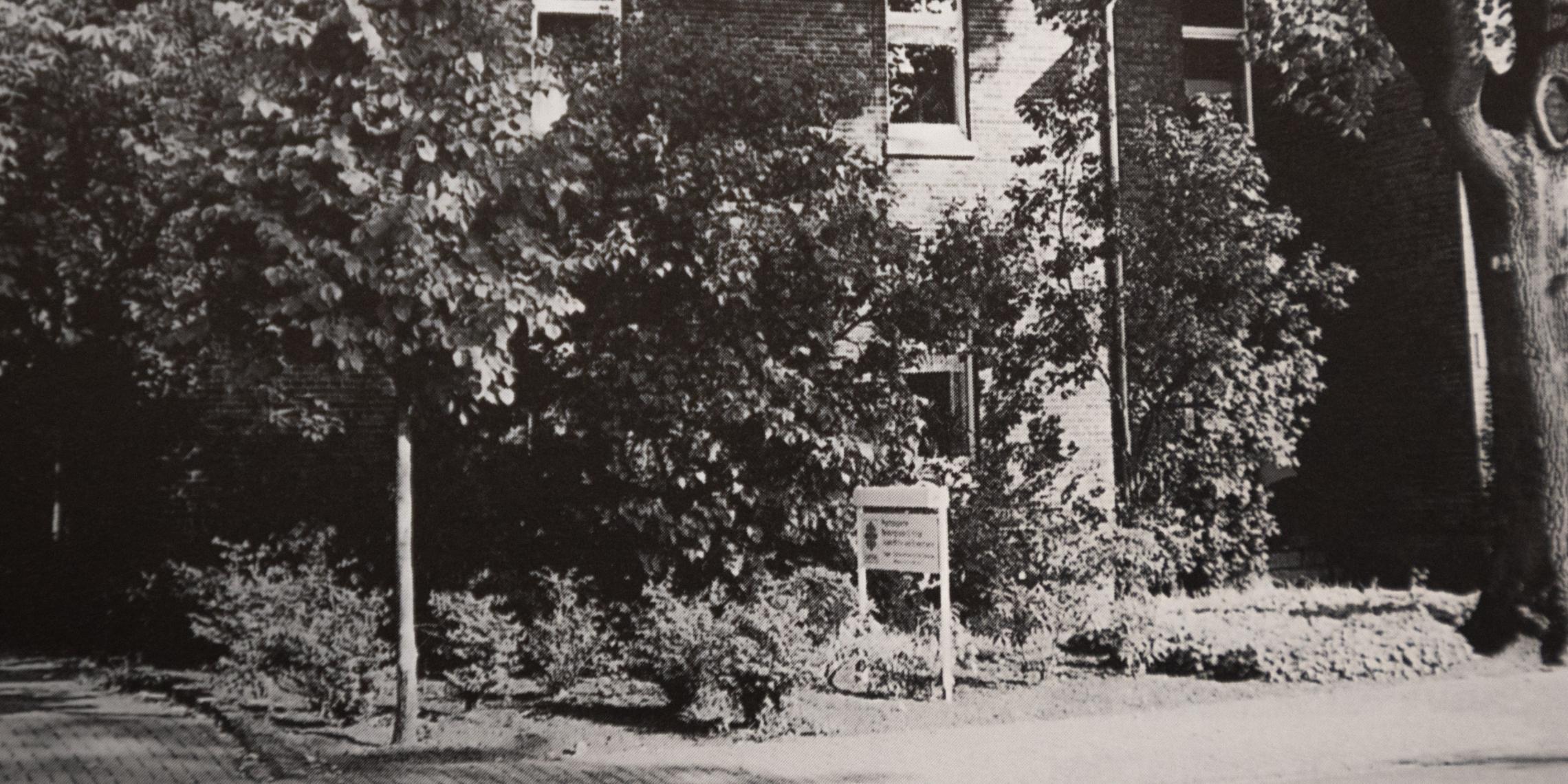 Erster Sitz der 1974 eröffneten Beratungsstelle war die 'Alte Schule' in Epe.