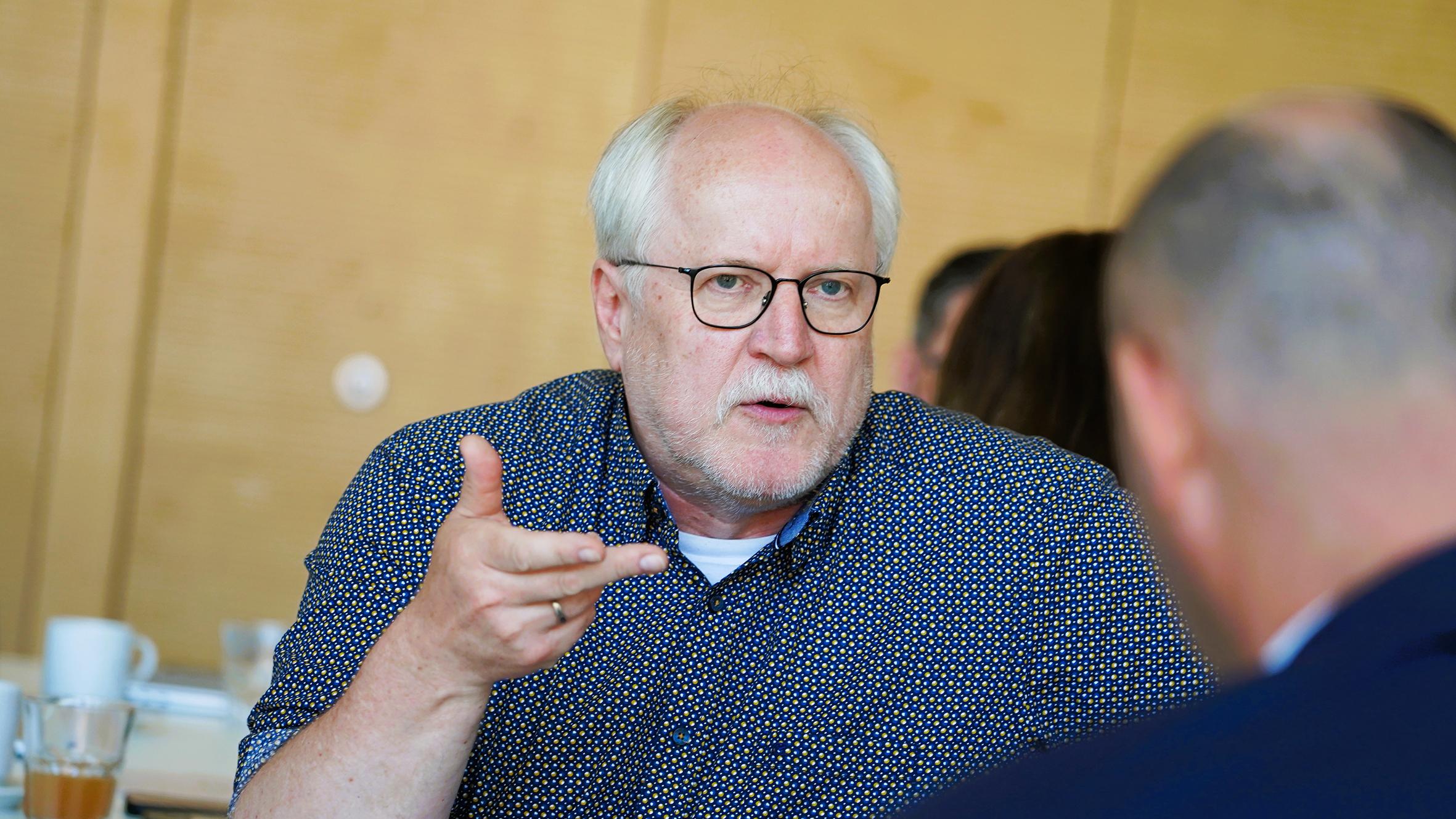 Caritas-Vorstand Matthias Wittland kritisierte die Pläne zur Abkehr von der verlässlichen Refinanzierung tariflicher Löhne.